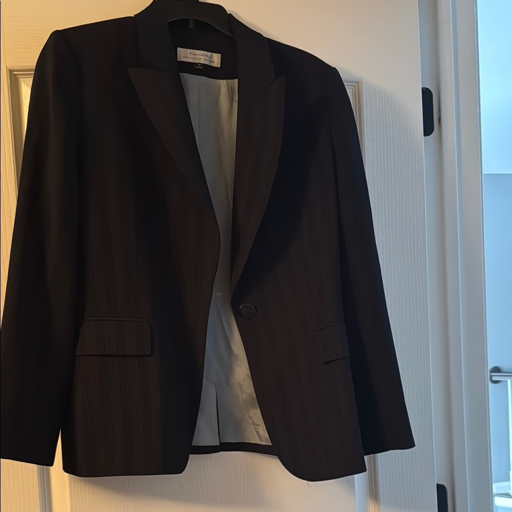 Tahari Black Blazer
